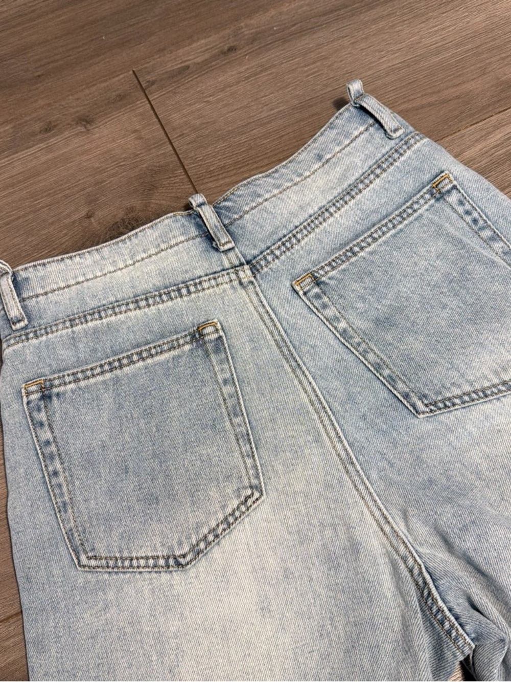 Wide Leg High-Rise Light Blue Women’s Jeans - Picture 5 of 6